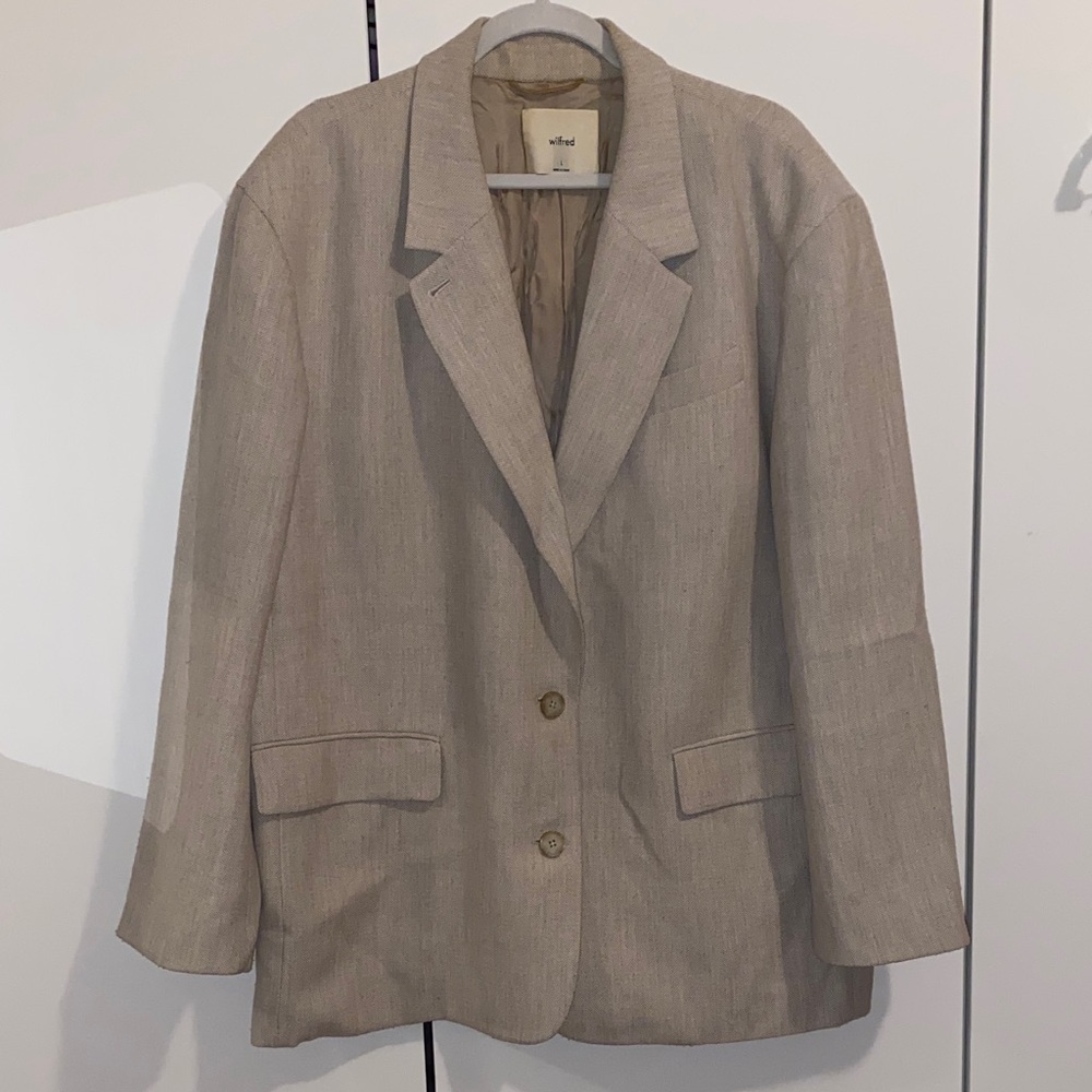 Aritzia Wilfred Sofia Wool blend oversized blazer